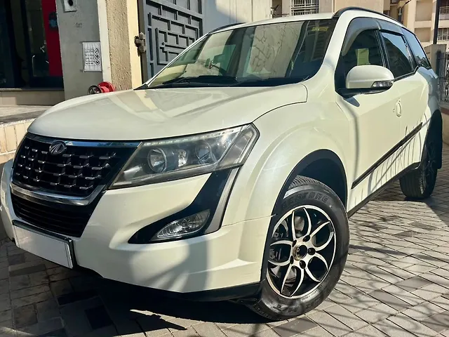 Used Mahindra XUV500 W7 AT [2018-2020] in Mumbai