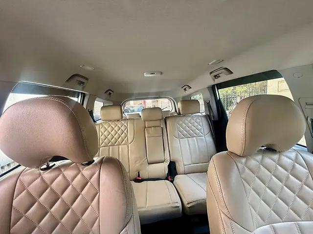 Used Mahindra XUV500 W7 AT [2018-2020] in Mumbai