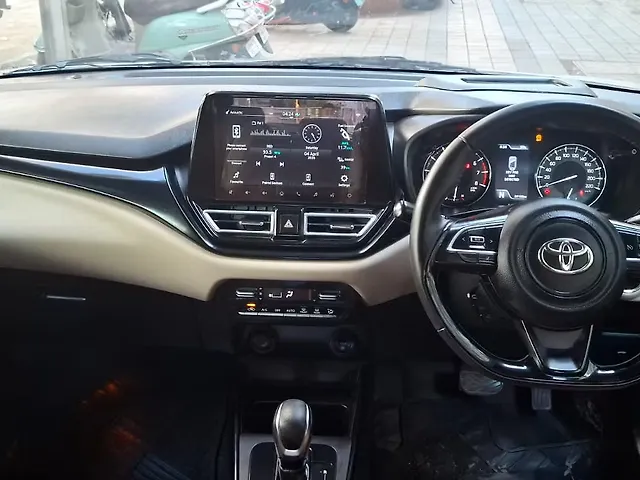 Used Toyota Glanza V AMT [2022-2023] in Mumbai