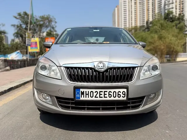 Used 2016 Skoda Rapid in Mumbai