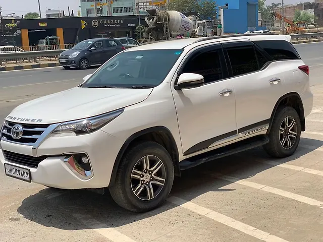 Used Toyota Fortuner 4x2 2WD Diesel 2.8L Turbo 6 Speed Manual in Patna Used Toyota Fortuner 4x2 2WD Diesel 2.8L Turbo 6 Speed Manual in Patna