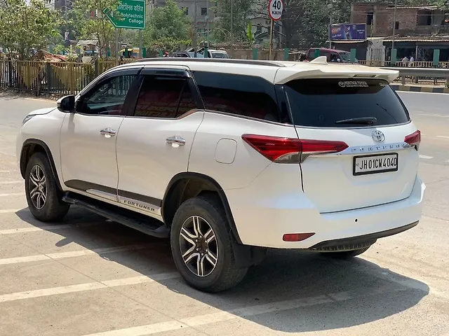 Used Toyota Fortuner 4x2 2WD Diesel 2.8L Turbo 6 Speed Manual in Patna Used Toyota Fortuner 4x2 2WD Diesel 2.8L Turbo 6 Speed Manual in Patna