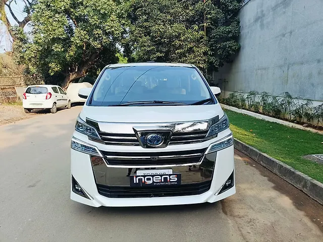 Used 2023 Toyota Vellfire in Hyderabad Used 2023 Toyota Vellfire in Hyderabad