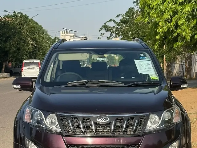Used 2017 Mahindra XUV500 in Jaipur