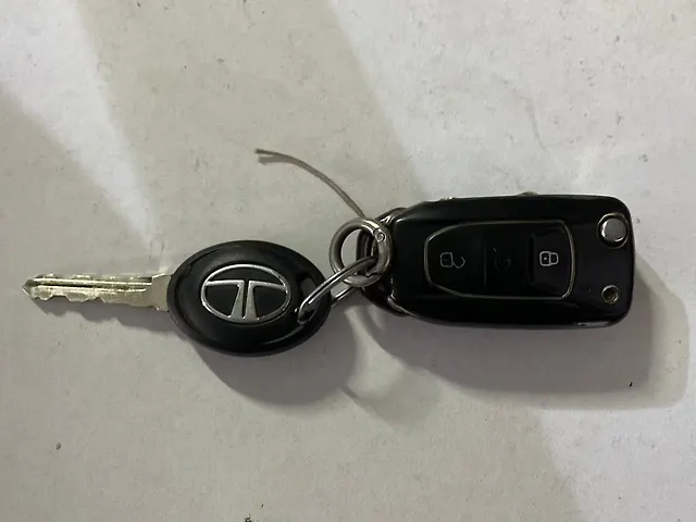 Used Tata Tigor [2017-2018] Revotron XZ in Delhi