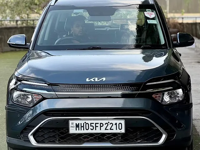 Used 2024 Kia Carens in Mumbai