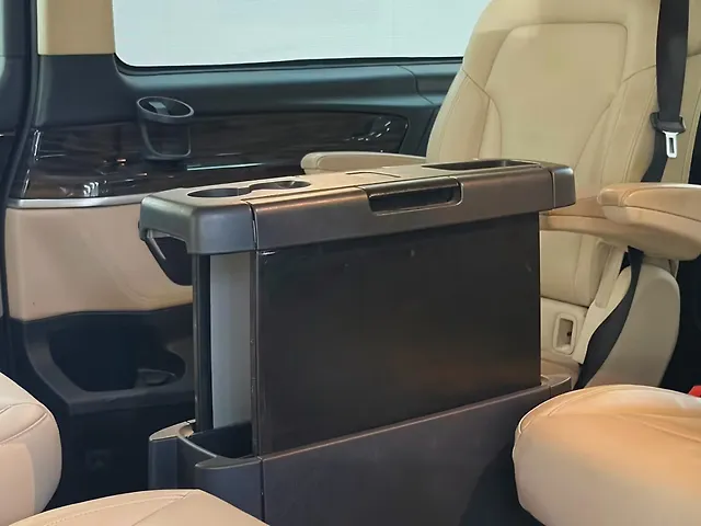 Used Mercedes-Benz V-Class [2017] 220D in Delhi