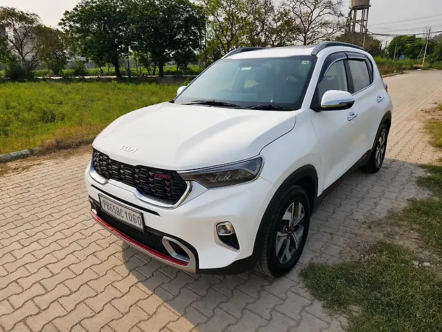 Used 2022 Kia Sonet in Zirakpur