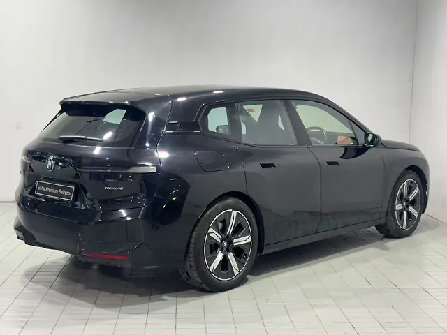 Used BMW iX xDrive 40 in Pune