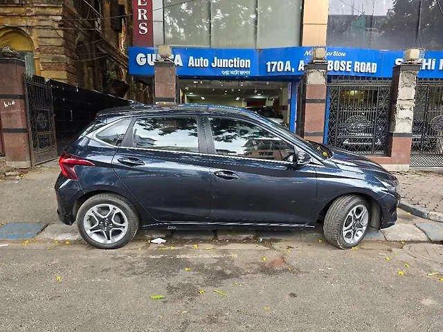 Used Hyundai i20 Sportz Petrol Manual in Kolkata