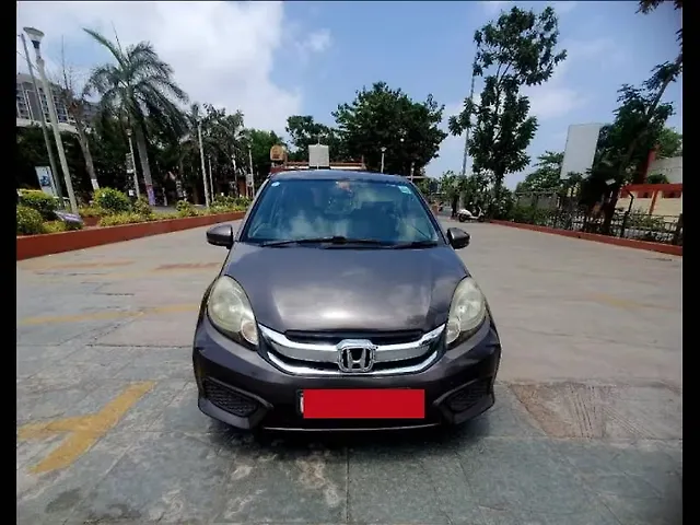 Used 2017 Honda Brio in Surat Used 2017 Honda Brio in Surat