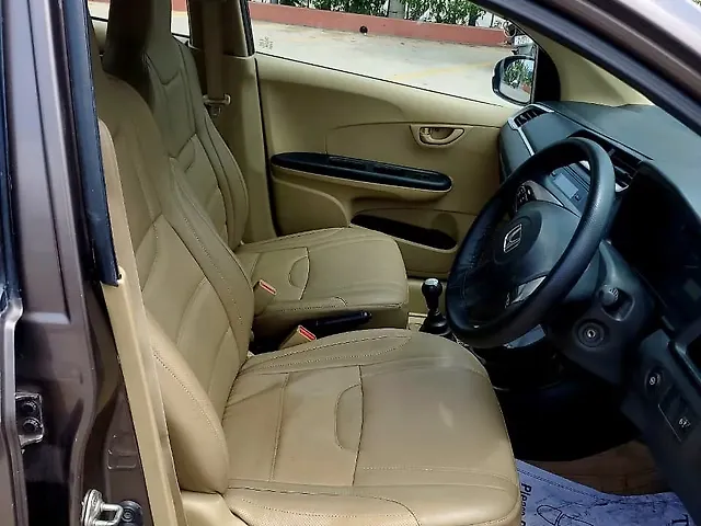 Used Honda Brio S MT in Surat