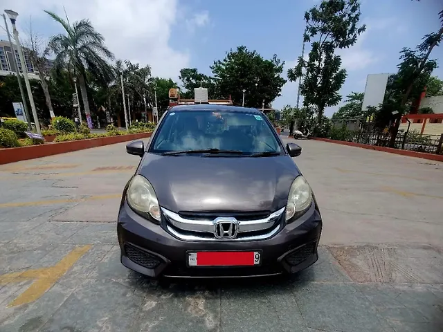 Used 2017 Honda Brio in Surat Used 2017 Honda Brio in Surat