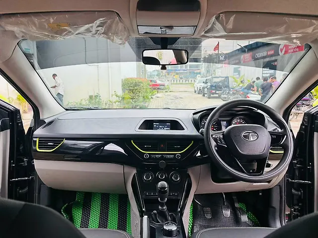 Used Tata Nexon [2017-2020] KRAZ Petrol in Guwahati