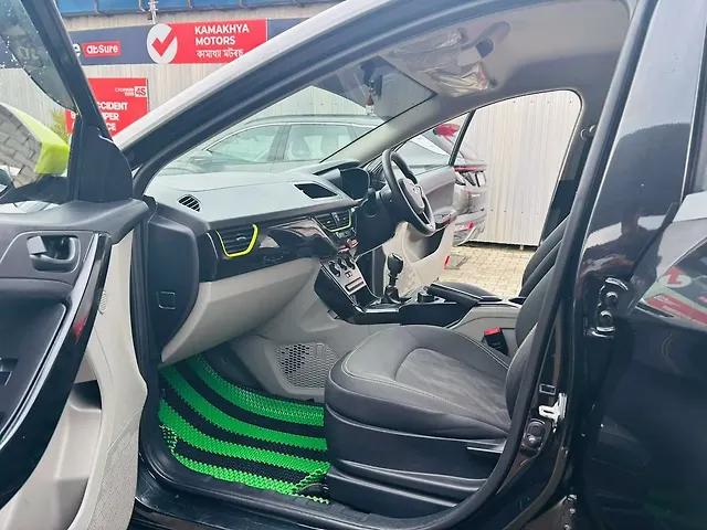 Used Tata Nexon [2017-2020] KRAZ Petrol in Guwahati