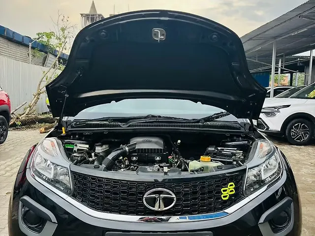 Used Tata Nexon [2017-2020] KRAZ Petrol in Guwahati