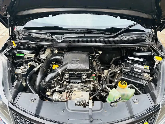 Used Tata Nexon [2017-2020] KRAZ Petrol in Guwahati