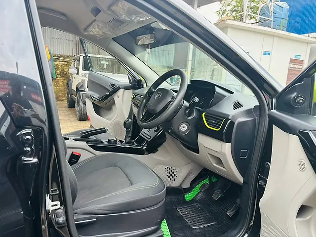 Used Tata Nexon [2017-2020] KRAZ Petrol in Guwahati
