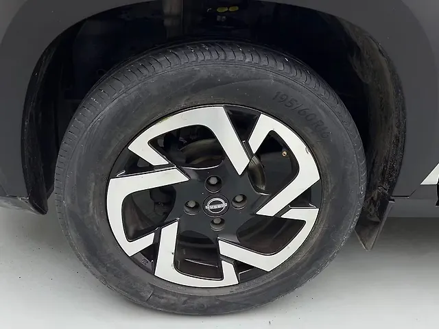 Used Nissan Magnite [2020-2024] XV Premium in Gurgaon