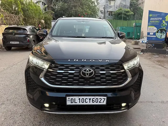 Used 2024 Toyota Innova Hycross in Delhi