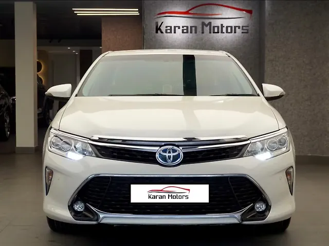 Used 2017 Toyota Camry in Delhi