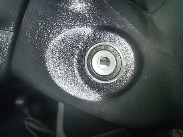 Used Toyota Innova Crysta [2020-2023] GX 2.7 7 STR in Bangalore