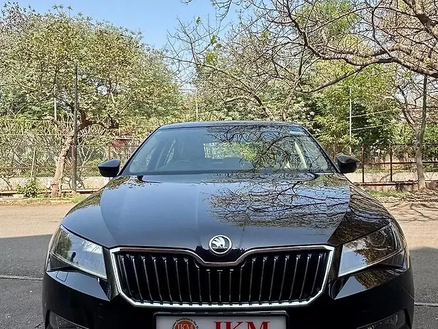 Used 2019 Skoda Superb in Delhi