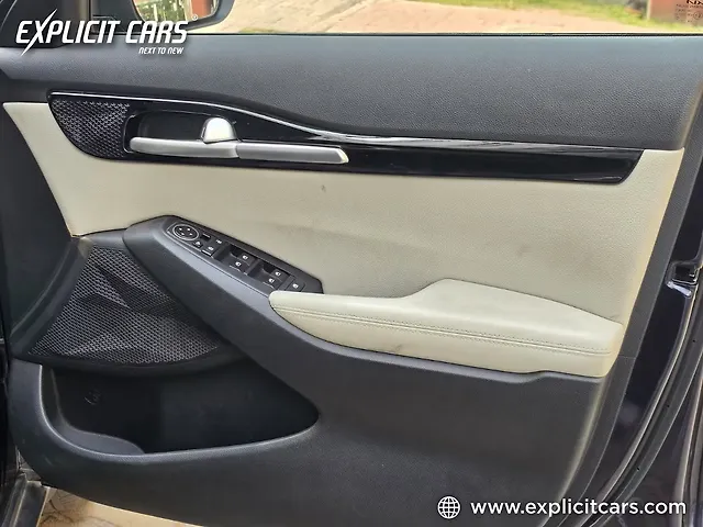Used Kia Old Generation Seltos 2024 HTX 1.5 Petrol MT [2024-2025] in Kolkata