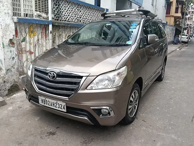 Used 2015 Toyota Innova in Kolkata