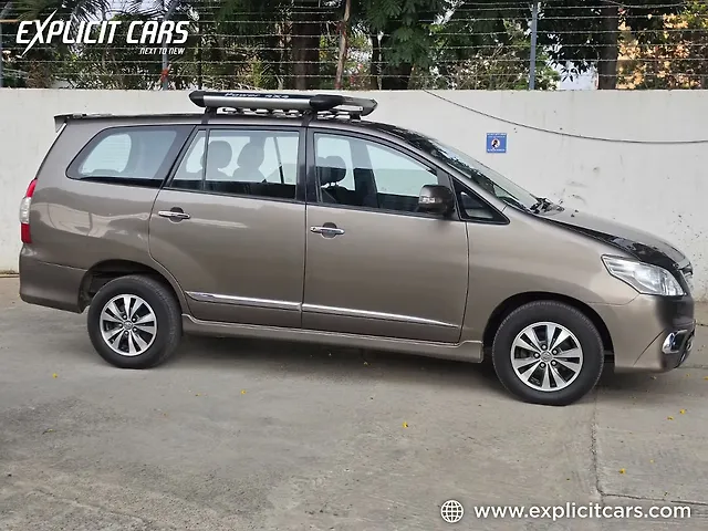 Used Toyota Innova [2015-2016] 2.5 ZX BS IV 7 STR in Kolkata