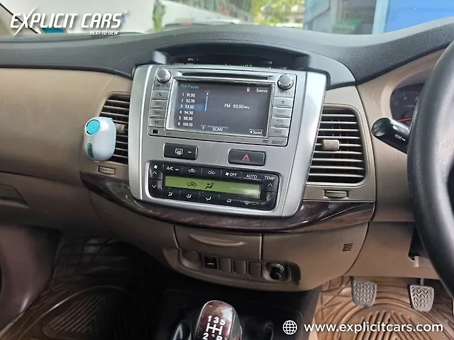 Used Toyota Innova [2015-2016] 2.5 ZX BS IV 7 STR in Kolkata