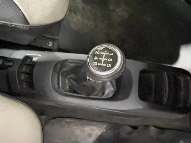 Used Maruti Suzuki Wagon R 1.0 [2010-2013] LXi in Kolkata