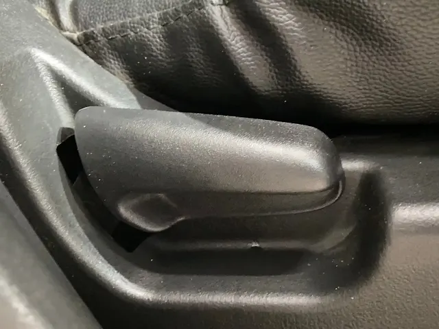 Used Maruti Suzuki Wagon R 1.0 [2010-2013] LXi in Kolkata