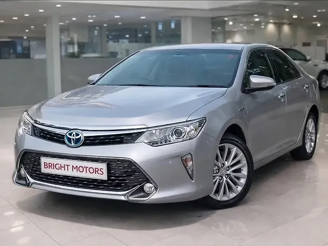 Used 2016 Toyota Camry in Delhi