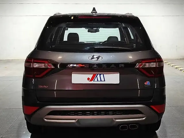 Used Hyundai Alcazar [2023-2024] Signature (O) 6 STR 1.5 Petrol DCT in Ahmedabad