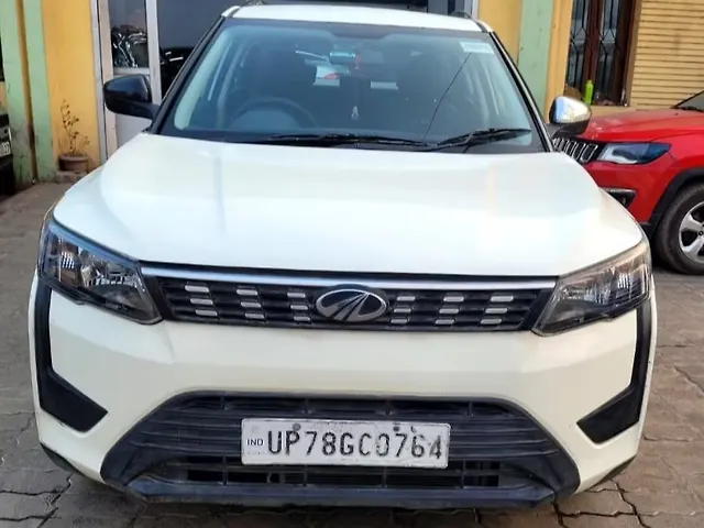 Used 2020 Mahindra XUV300 in Kanpur Used 2020 Mahindra XUV300 in Kanpur