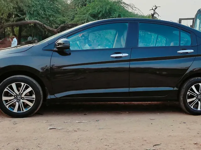Used Honda City 4th Generation V Petrol [2017-2019] in Agra