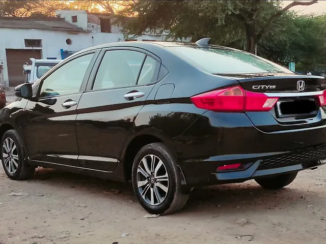 Used Honda City 4th Generation V Petrol [2017-2019] in Agra