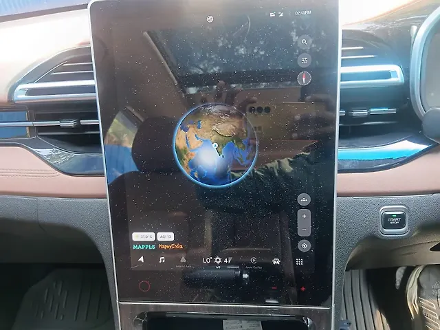 Used MG Hector Plus [2023-2025] Sharp Pro 1.5 Turbo Petrol CVT 7 STR in Mumbai