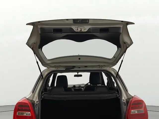 Used Maruti Suzuki Swift [2018-2021] VXi in Delhi
