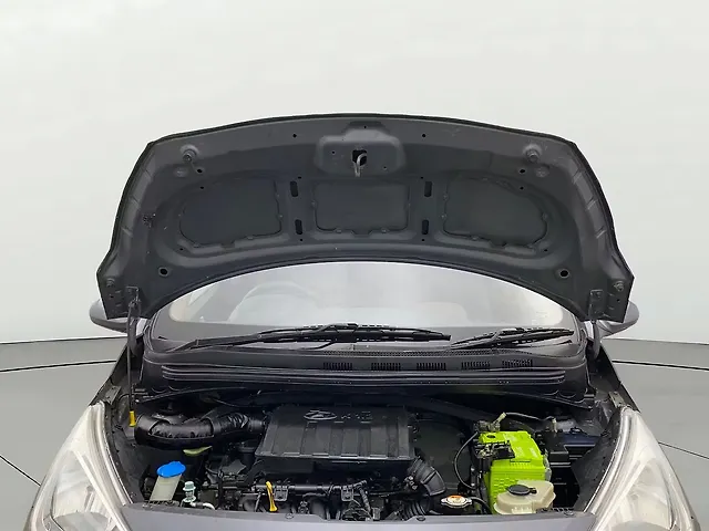 Used Hyundai Grand i10 [2013-2017] Sportz 1.2 Kappa VTVT [2016-2017] in Delhi