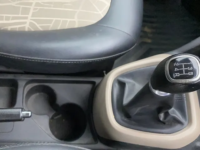 Used Hyundai Grand i10 [2013-2017] Sportz 1.2 Kappa VTVT [2016-2017] in Delhi