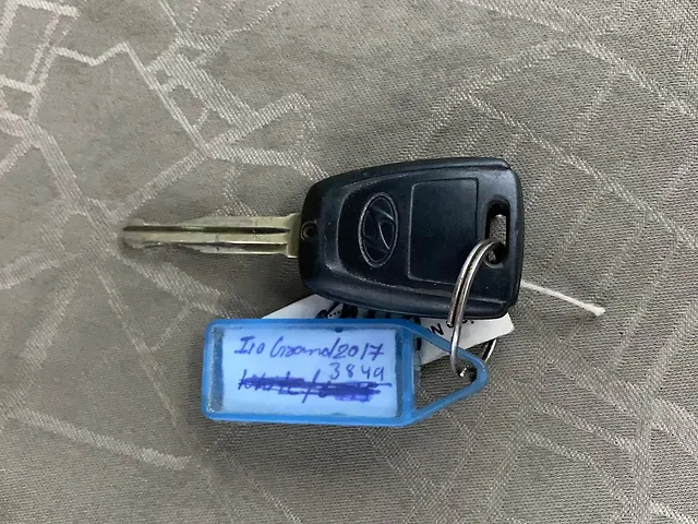 Used Hyundai Grand i10 [2013-2017] Sportz 1.2 Kappa VTVT [2016-2017] in Delhi