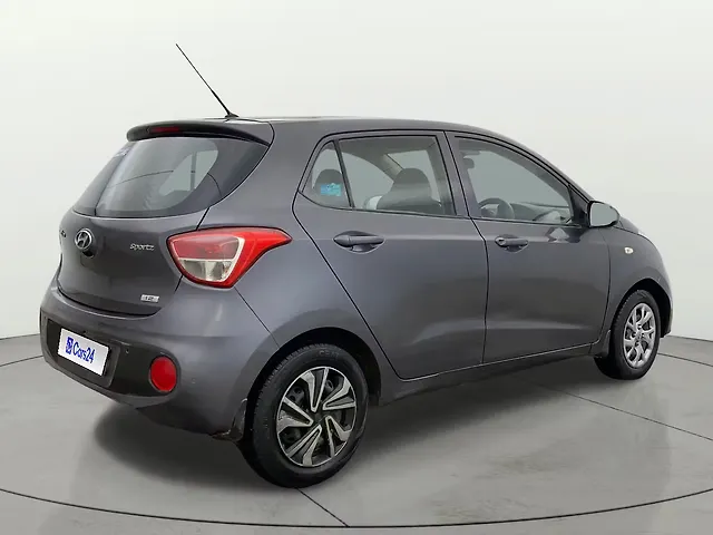 Used Hyundai Grand i10 [2013-2017] Sportz 1.2 Kappa VTVT [2016-2017] in Delhi