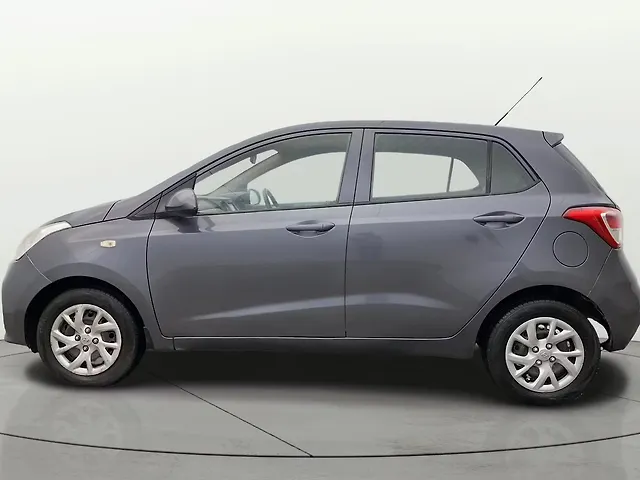 Used Hyundai Grand i10 [2013-2017] Sportz 1.2 Kappa VTVT [2016-2017] in Delhi