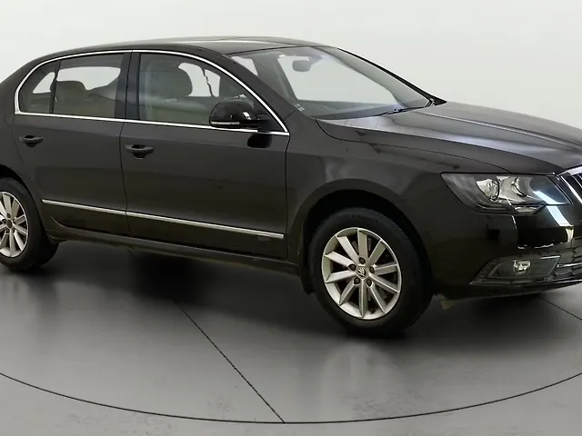 Used 2015 Skoda Superb in Thane Used 2015 Skoda Superb in Thane