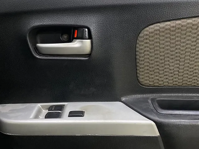 Used Maruti Suzuki Wagon R 1.0 [2014-2019] LXI in Indore