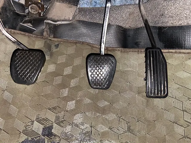 Used Honda Brio [2011-2013] S MT in Surat