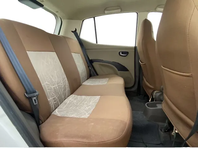 Used Hyundai i10 [2010-2017] Sportz 1.1 iRDE2 [2010--2017] in Ahmedabad