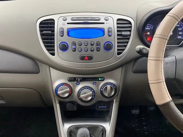 Used Hyundai i10 [2010-2017] Sportz 1.1 iRDE2 [2010--2017] in Ahmedabad